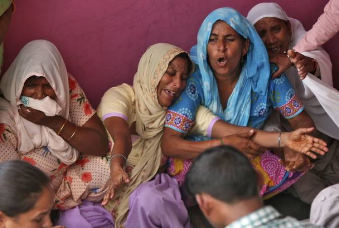 Հնդկաստանում մուսուլմաններին արգելել են «ակնթարթային ապահարզանը» 
