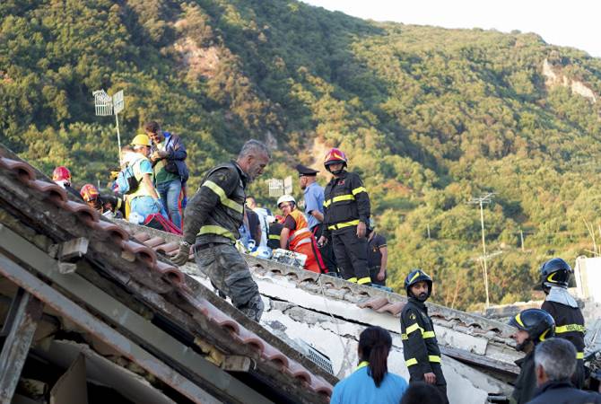 Более 2,5 тысяч человек остались без крова после землетрясения на Искье