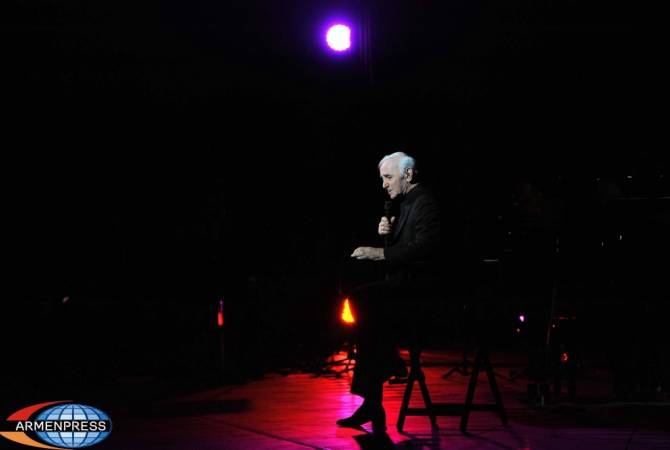 Charles Aznavour to give concerts in St. Petersburg and Moscow in April 2018