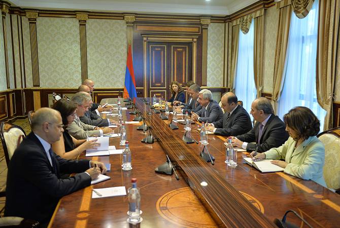 Президент Армении принял делегацию во главе с президентом Европейского банка 
реконструкции и развития