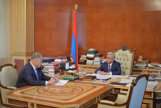 Justice minister briefs President Sargsyan on ongoing reforms in the field