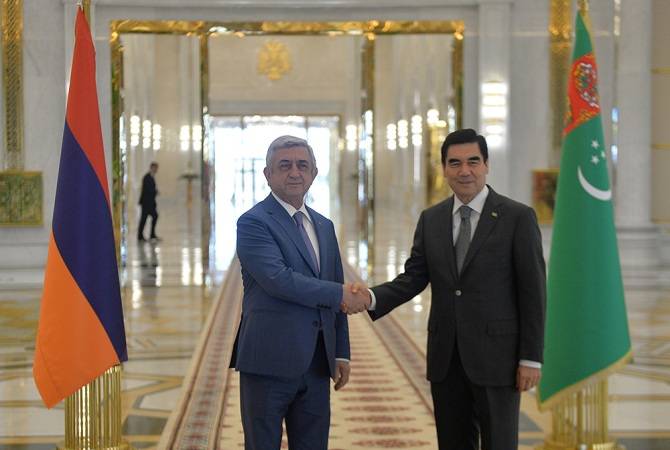 Президент РА Серж Саргсян прибыл с рабочим визитом в Туркменистан