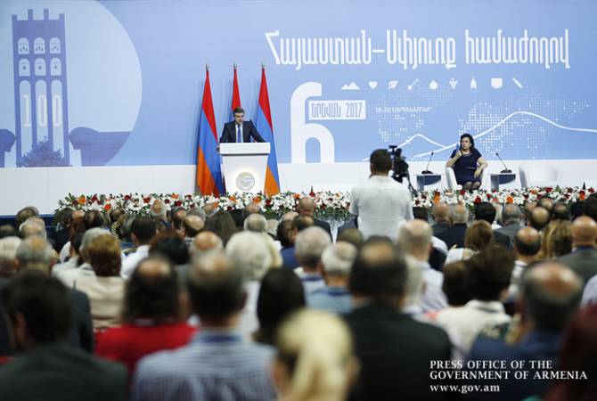 ‘We have no right to be discouraged and disappointed: it’s just illogical’ – Armenian PM