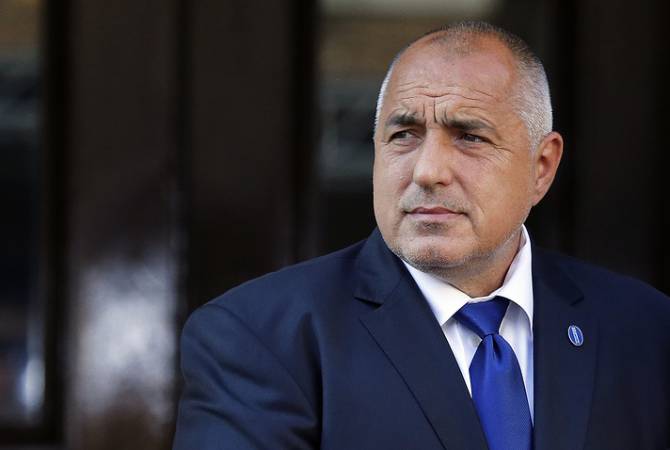 Болгария поставит вопрос о снятии санкций с РФ во время председательства в Совете ЕС
