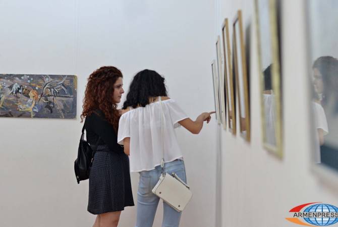 Երևանում մեկ ամիս կգործի եռագույնի երանգները միավորող նկարչական ցուցահանդես