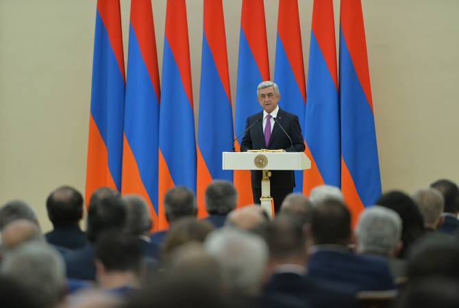 Solemn awarding ceremony takes place at Presidential Palace in connection with 26th 
anniversary of Armenia’s independence