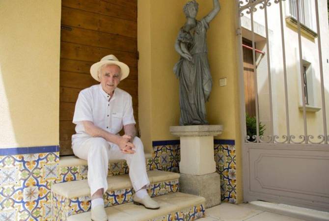  Շառլ Ազնավուրը Միլանում համերգով կտոնի բեմական գործունեության 70-ամյակը