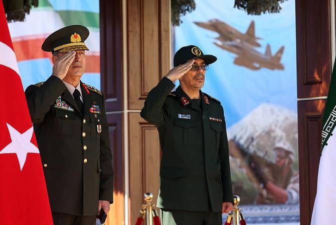 Turkey military chief visits Iran