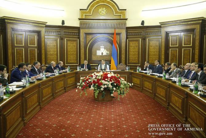 Премьер-министру Армении доложено о реализации мероприятий по улучшению 
предпринимательской среды Армении
