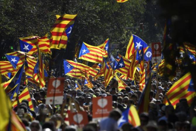 Supporters of Catalonia’s independence block major highways to Barcelona