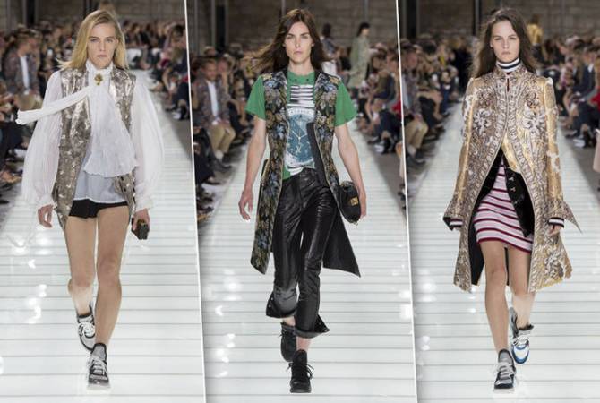  Louis Vuitton предложил носить атласные трусы с парчовыми сюртуками 
