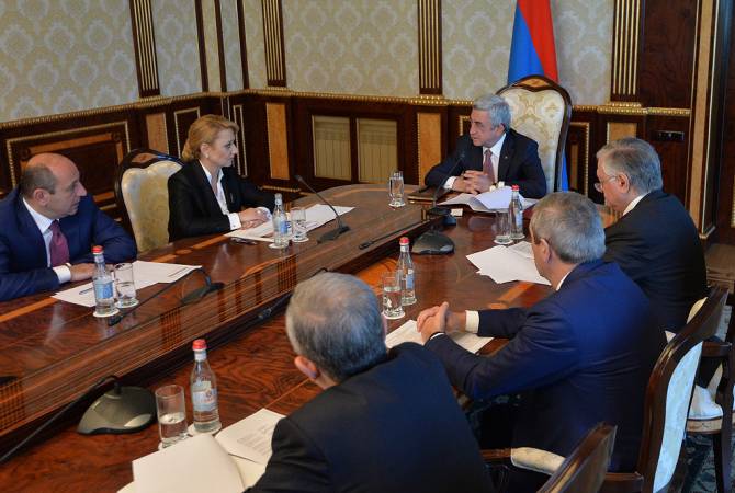 Президент Армении провел совещание по вопросам распорядка армяно-итальянского 
экономического сотрудничества