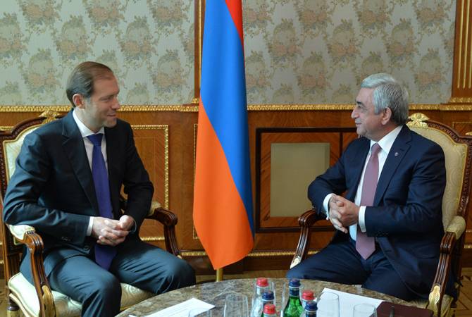 President Sargsyan holds meeting with Russia’s minister of industry & trade 