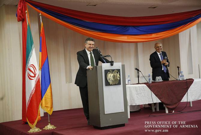 PM Karapetyan vows governmental support for businesses to Iranian-Armenian community