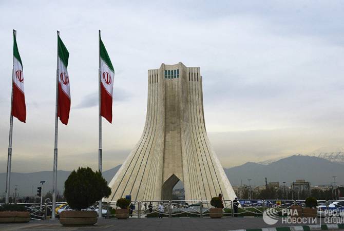 Иран сохранит сделку атому в случае отказа РФ, КНР и ЕС поддержать выход США из 
договора