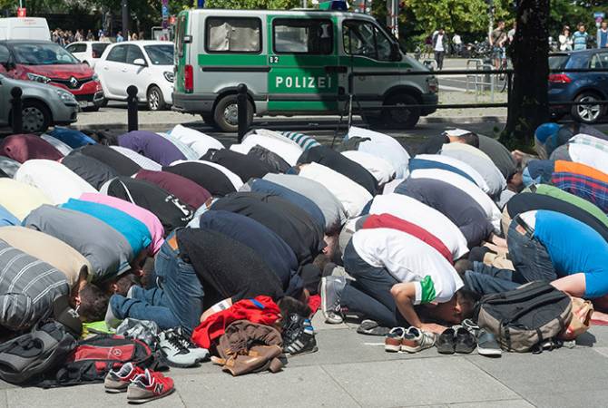 Большинство немцев против введения мусульманских праздников в ФРГ