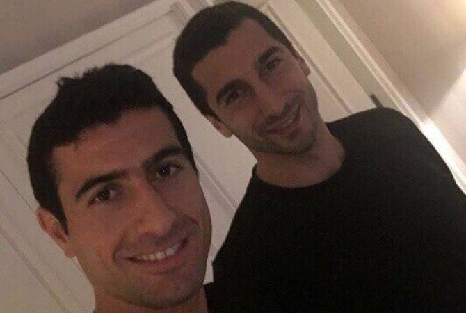 Armenia’s Ghazaryan meets Henrikh Mkhitaryan in Lisbon, wishes good luck for upcoming 
Manchester United match 