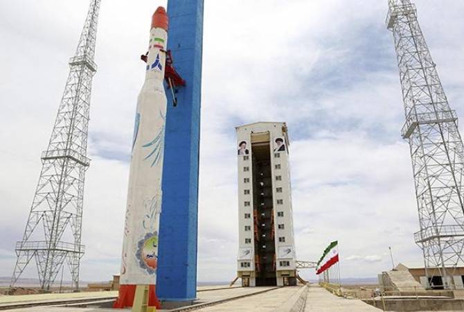 КСИР: Иран ускорит развитие ракетной программы, несмотря на давление Запада