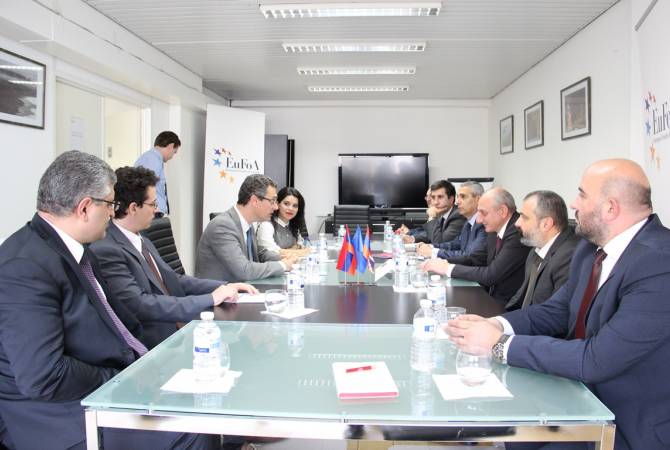 Президент Республики Арцах посетил в Брюсселе офис организации «Европейские друзья 
Армении»
