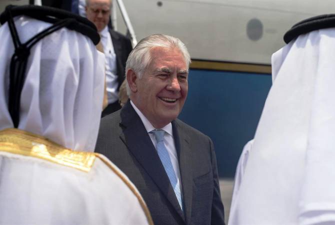 Тиллерсон посетит Саудовскую Аравию и Катар

