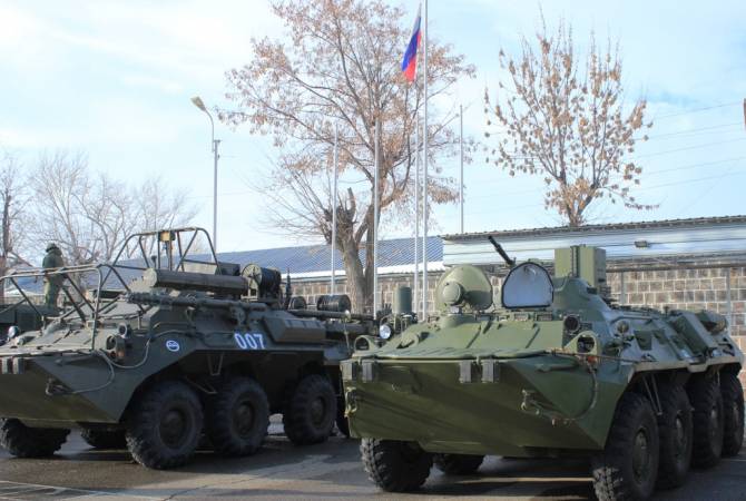 На вооружение российской военной базы ЮВО в Армении поступил новый отечественный 
комплекс технической разведки «Радиолампа»