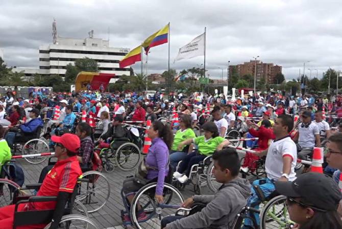 Мировой рекорд на инвалидных колясках: колумбийцы решили обогнать Японию
