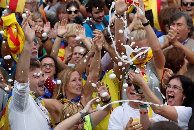 Парламент Каталонии одобрил резолюцию о провозглашении независимости от Испании