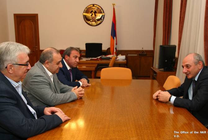 Президент Республики Арцах принял российских предпринимателей армянского 
происхождения
