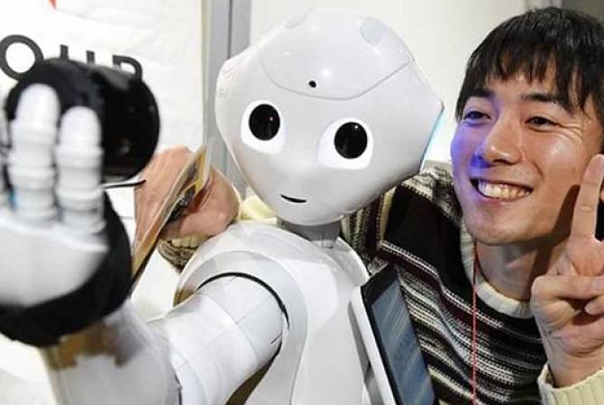  В Японии приступили к тестированию роботов-помощников для Олимпиады-2020 