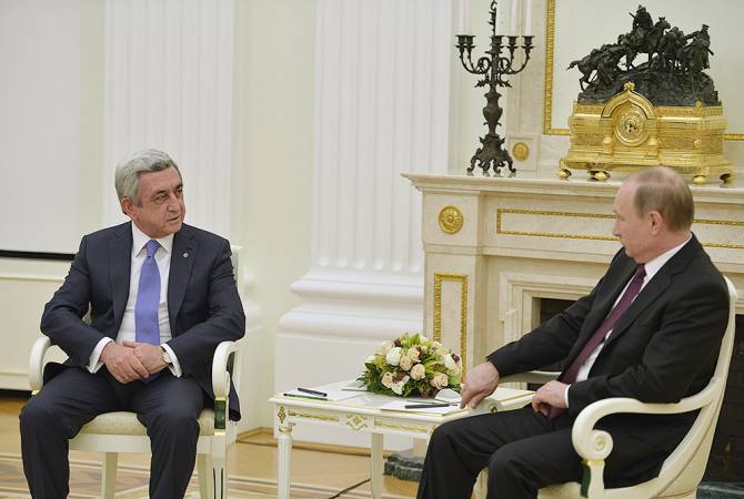 التعاون بين أرمينيا وروسيا يعطي نتائج إيجابية -الرئيس فلاديمير بوتين خلال اجتماعه مع الرئيس 
سركيسيان في الكرملين-