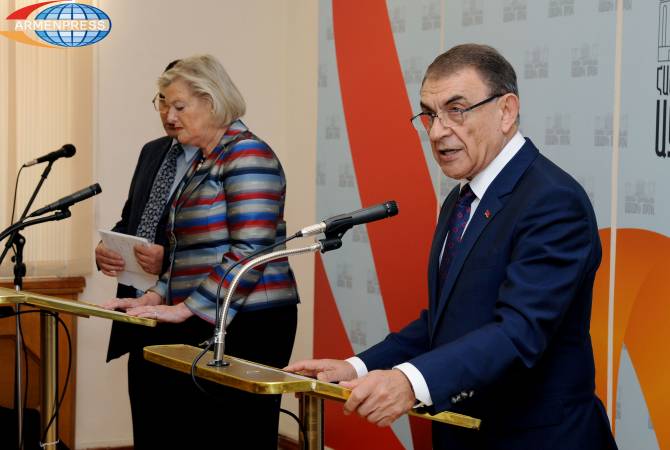 رئيس البرلمان آرا بابلويان يستقبل رئيسة مجلس شيوخ هولندا انكي بروكرز-نول ويرى امكانات كبيرة 
لتطوير التعاون بين أرمينيا وهولندا 