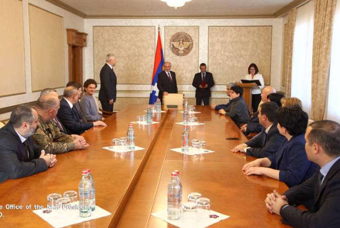 Бако Саакян наградил генерального консула Республики Армения в Лионе, благотворителя Николая Саркисова медалью "Вачаган Барепашт"