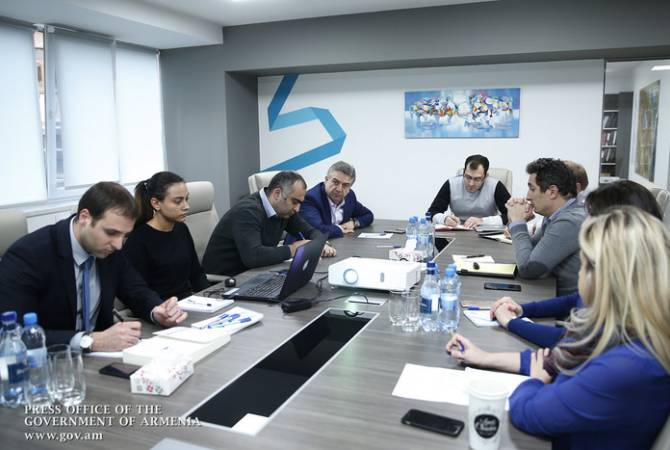 PM Karapetyan visits Center for Strategic Initiatives