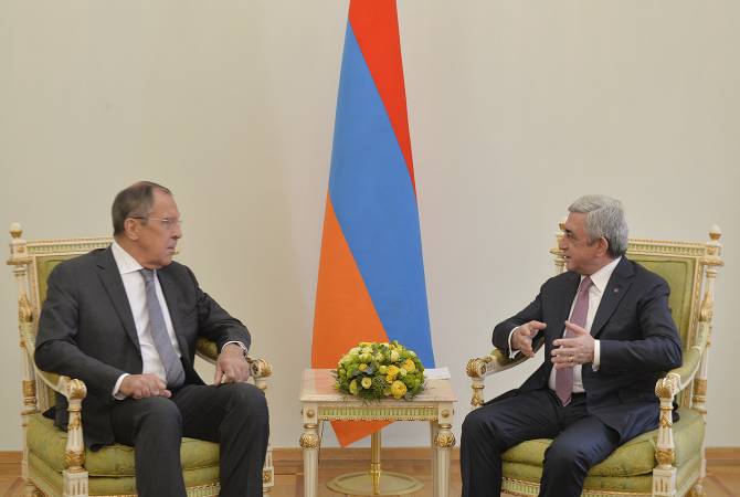 Президент Армении Серж Саргсян принял министра иностранных дел РФ Сергея Лаврова