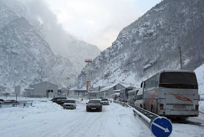 Weather update: Stepantsminda-Lars highway still closed for heavy trucks