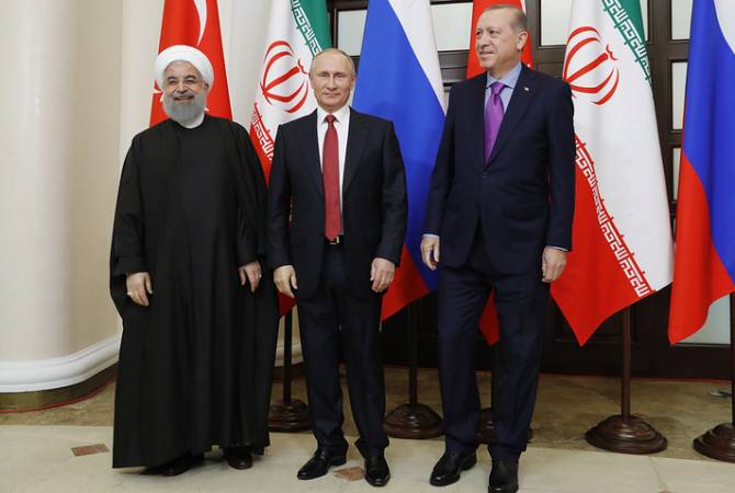 Лидеры РФ, Ирана и Турции приняли заявление по сирийскому урегулированию
