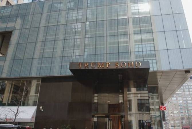 Отель в Нью-Йорке исключит из названия фамилию Трампа из-за непопулярности 
президента