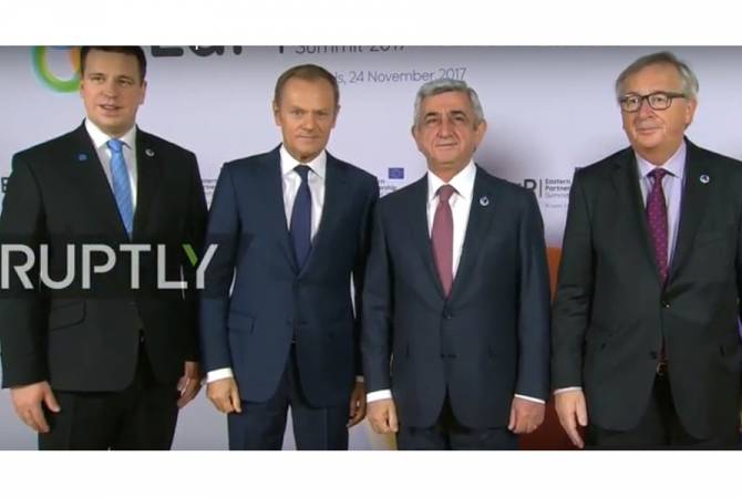 President Sargsyan arrives to EU Eastern Partnership summit 