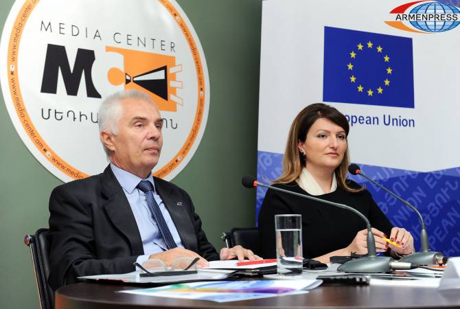 الاتحاد الأوروبي سيقدم لأرمينيا مساعدات بقيمة 170 مليون يورو حتى عام 2020 -سفير الاتحاد الأوروبي 
بأرمينيا بيوتر سويتسلكي-
