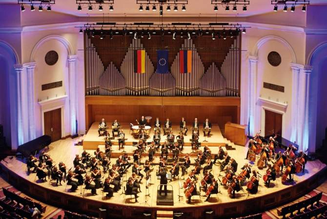 Հայաստանի Ազգային ֆիլհարմոնիկ նվագախումբը հանդես է եկել Գերմանիայի Յենա 
քաղաքում