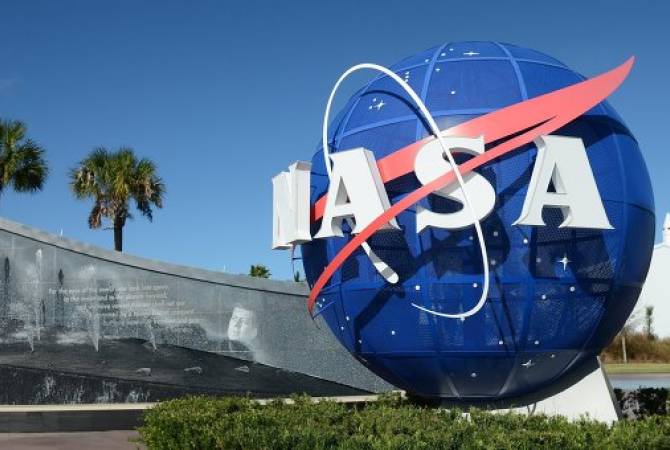  Инженеры НАСА приступили к постройке марсохода 