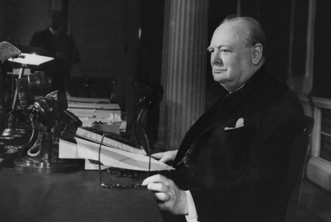 Очки Уинстона Черчилля проданы на аукционе почти за $10 тыс.