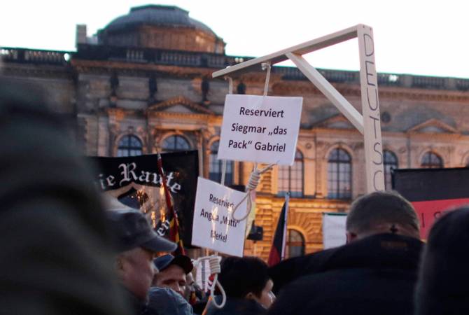 Գերմանիայում թույլատրել են «Մերկելի համար կախաղանների» վաճառքը
