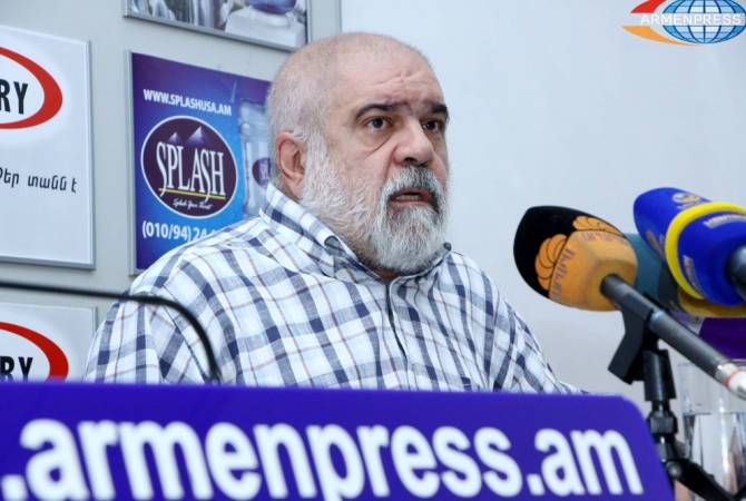 Конституционные реформы в Армении, никак не отразятся на  карабахском конфликте: политолог Александр Искандарян