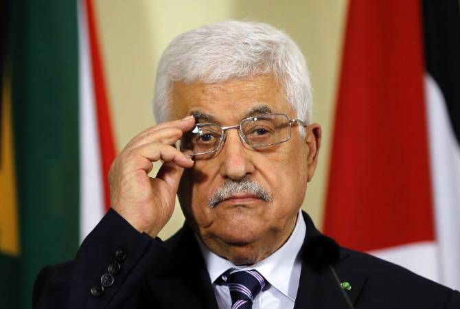 Аббас заявил, что весь мир выступил против решения США по Иерусалиму