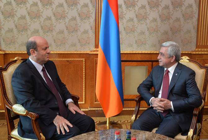 الرئيس سيرج سركيسيان يعقد اجتماعاً وداعياً مع سفير لبنان في أرمينيا جان ماكارون