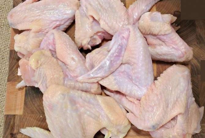СБПП объявила наименования опасных видов ввезенного в Армению куриного мяса