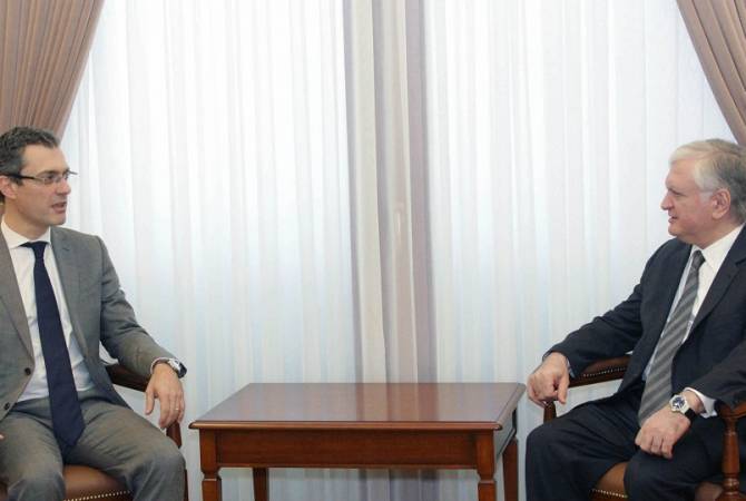 وزير الخارجية ادوارد نالبانديان يستقبل مدير منظمة أصدقاء أرمينيا الأوروبيين ديوغو بينتو