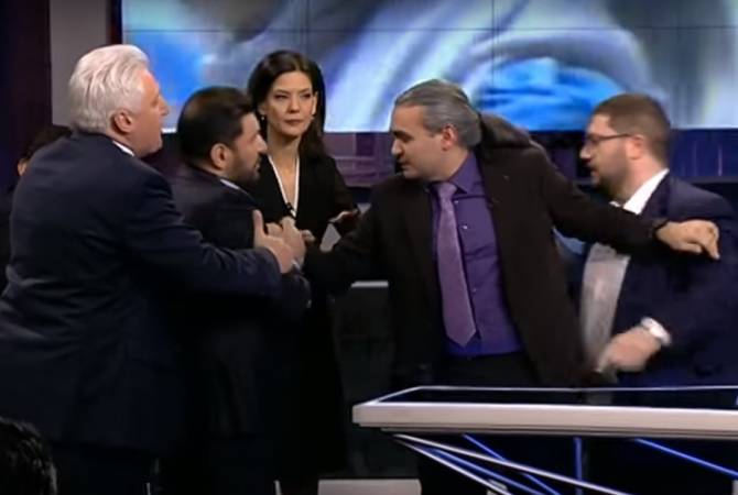 Turkish journalist charges at Armenian analysts on Russian TV show 