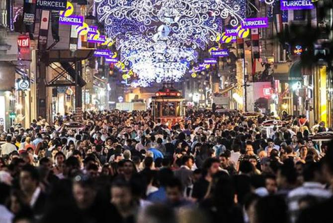  Запрещены новогодние мероприятия на центральной площади Стамбула 